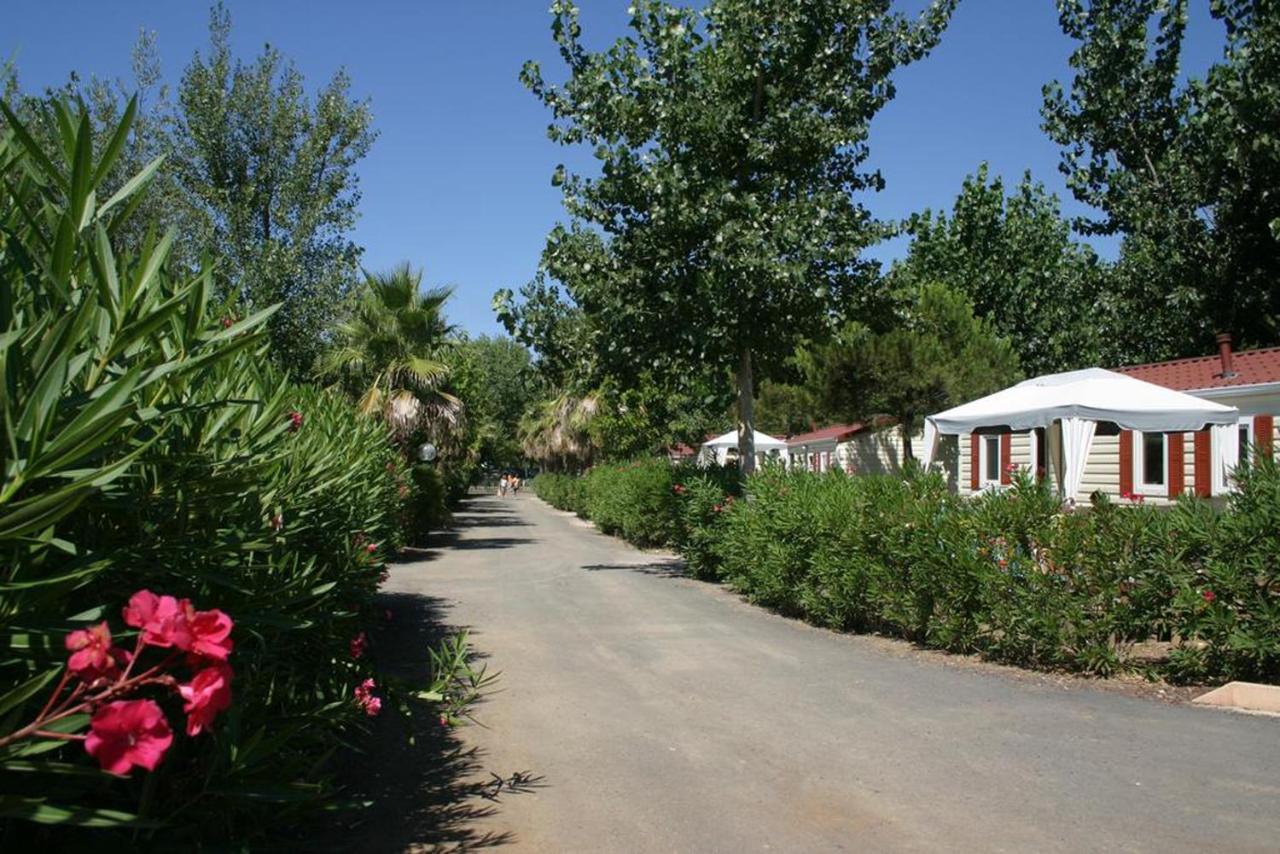 Vias-Plage Camping Les Salisses Quality Holidays Экстерьер фото
