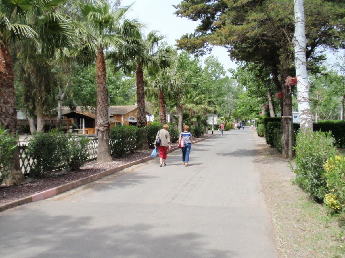 Vias-Plage Camping Les Salisses Quality Holidays Экстерьер фото