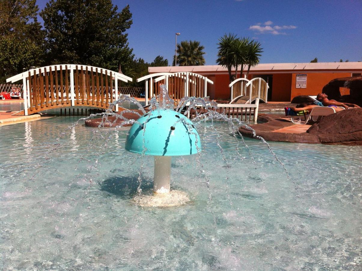 Vias-Plage Camping Les Salisses Quality Holidays Экстерьер фото